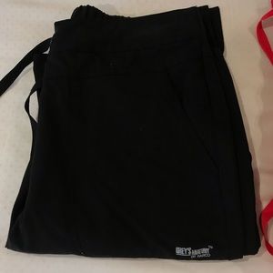 AUTHUENTIC Grey’s Anatomy medical scrubs